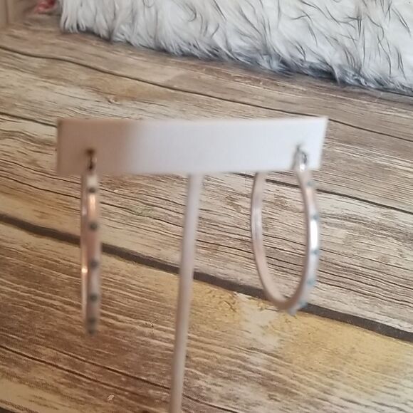 Silvertone Hoop Earring with Blue Stones - Picture 2 of 3